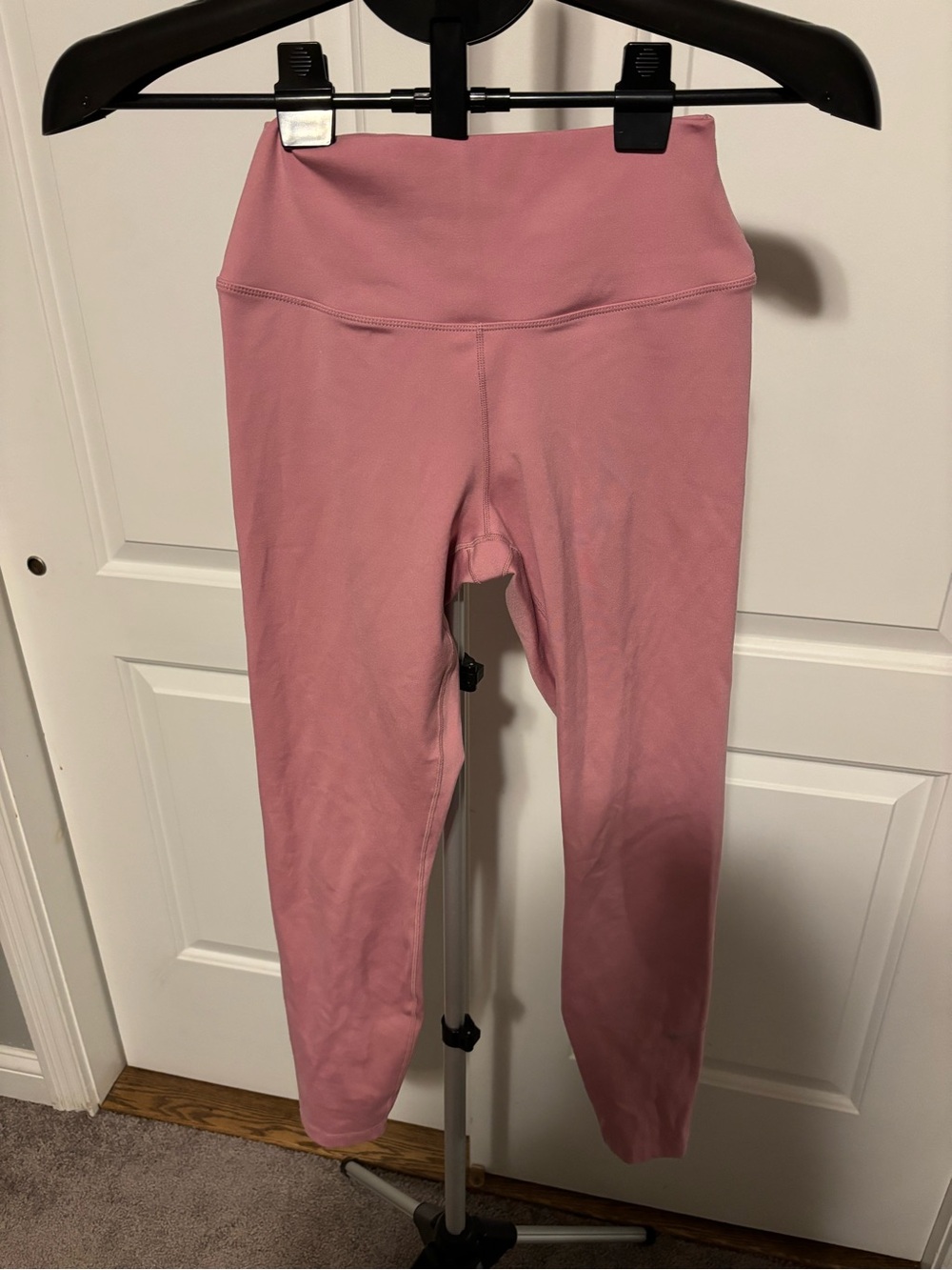 Nike High-Waist Pink Leggings